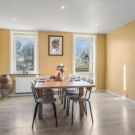3 Bedroom Lovely In *